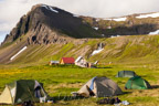 Campground in der Bucht Hlöðuvík