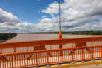 Puerto Maldonado; Brücke über den Río Madre de Dios