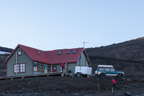 Die Hütte Hrafntinnusker (1027 m)
