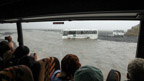 Hochlandbus beim Furten der Krossá